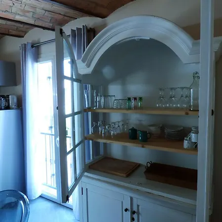 Maison Basse Fourques (Gard)